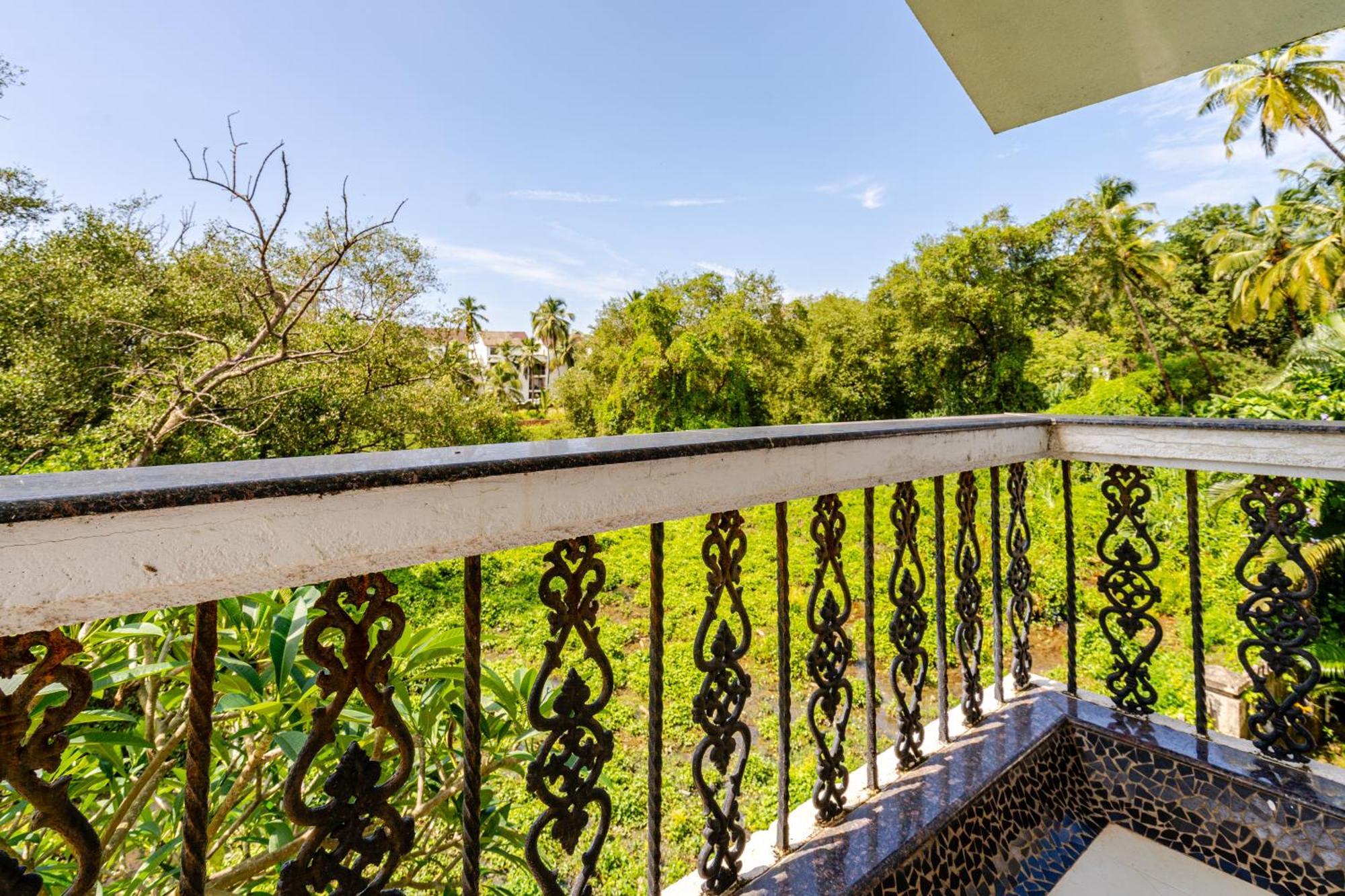Susegad Suites Arpora Apartments & Villas With Reserved Parking Exterior photo