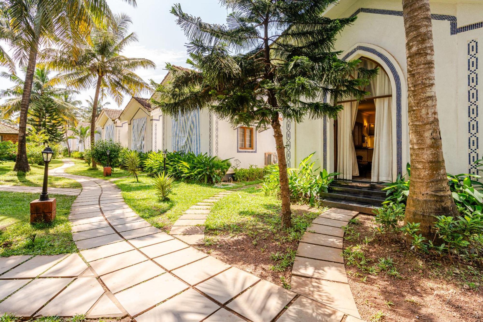 Susegad Suites Arpora Apartments & Villas With Reserved Parking Exterior photo