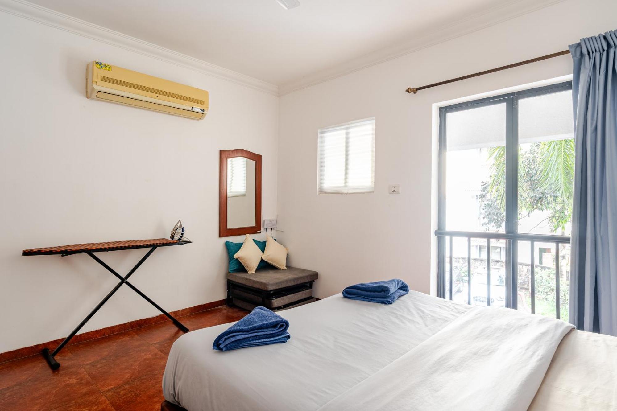 Susegad Suites Arpora Apartments & Villas With Reserved Parking Room photo